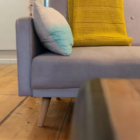 La Cour Filaterie - Of 30 Sq M In The Breakfast Included Apartment